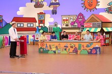 「火曜は全力！華大さんと千鳥くん」のワンシーン。(c)関西テレビ