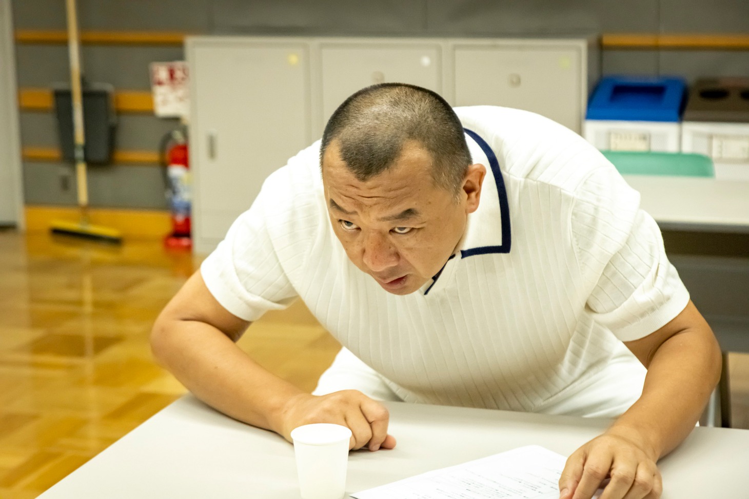 TKO木下が演じる矢栗仁。