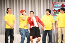 同期だから息がぴったりだということで一緒に「あいとぅいまてーん」を披露するですよ。ともう中学生