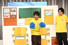 トップバッターで理科室の水を表現するエバース佐々木