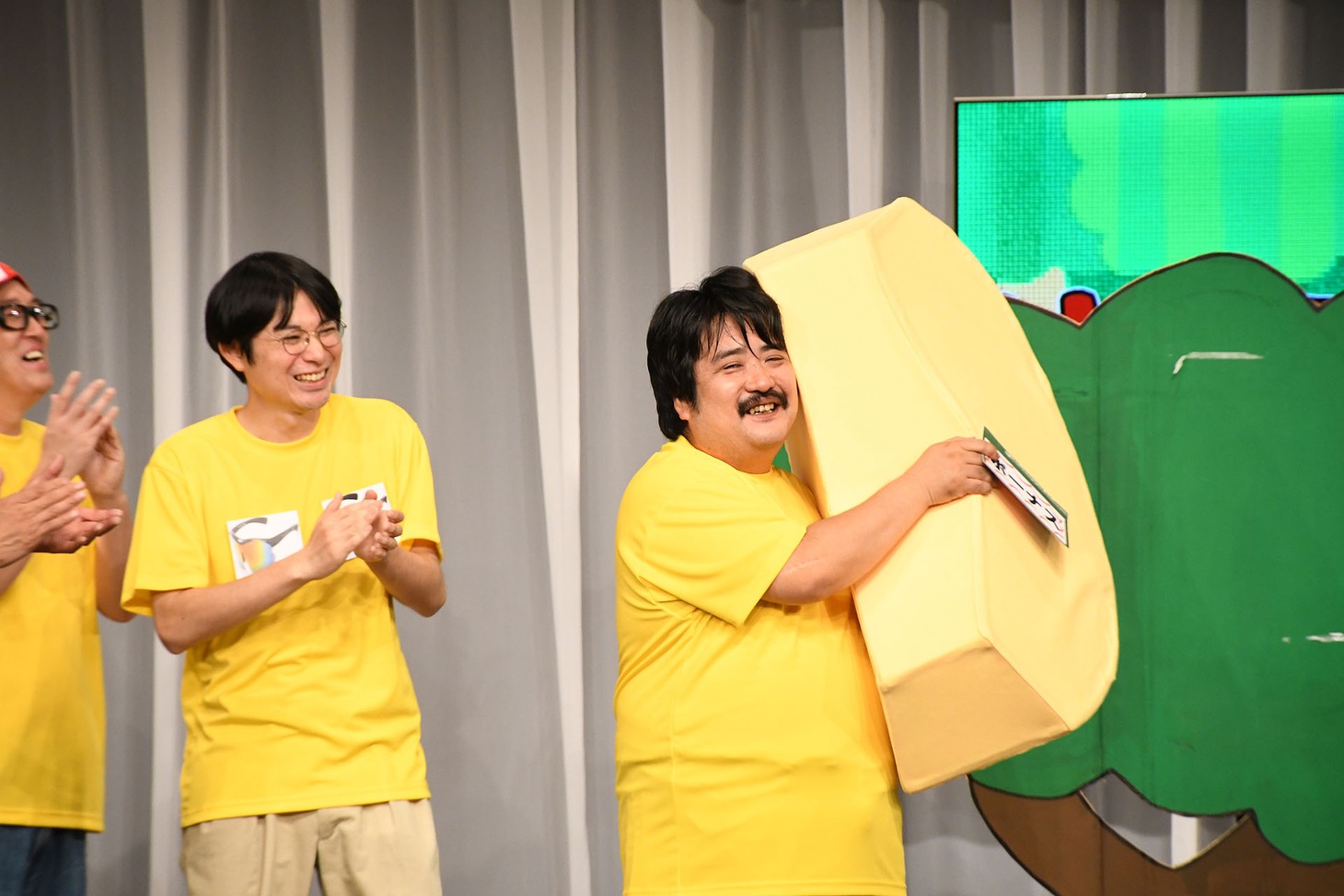 「ボーナス」を引き当て、りんごをもらった空気階段・鈴木もぐらが最終的にMVPを獲得