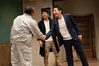 メトロンズの第7回公演「店出す」ゲネプロの様子 (c)ワタナベミカ