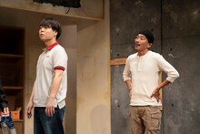 メトロンズの第7回公演「店出す」ゲネプロの様子 (c)ワタナベミカ