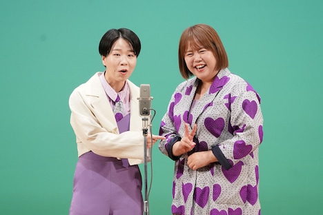 「上方漫才協会 十周年興行」に出演した天才ピアニスト（写真提供：吉本興業）