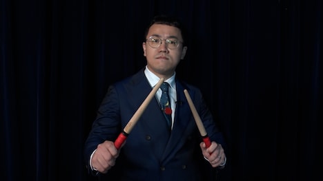 「THE神業チャレンジSP」で「画面隠し太鼓の達人」に出場するパーマ大佐