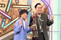 フォトセッションに応じるエバース