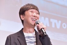 「鬼のドッキリで涙」の全話配信記念イベントに登壇した東京03飯塚