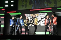 「27時間テレビ」で披露したダンスを踊り、会場を沸かせるハナコ秋山