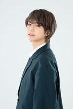 あざとい演技派男子・杉浦智樹役の保住有哉