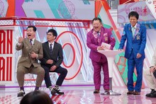 左からザ・パンチ、ブラックマヨネーズ