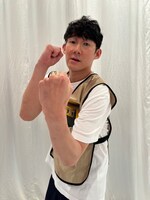 ロングコートダディ堂前