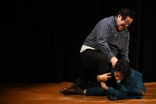 ネタコーナーに登場した春とヒコーキ