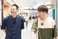 左から東野幸治、FUJIWARA藤本