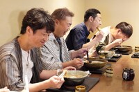 「フットマップ」のワンシーン