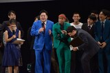 「マイナビ Laughter Night 第10回チャンピオンLIVE」でセンチネル・トミサットが立川談志に扮したワンシーン