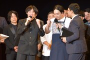 「マイナビ Laughter Night 第10回チャンピオンLIVE」優勝の喜びに浸るかが屋