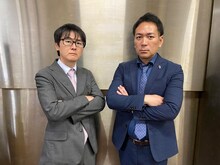 公式本「M-1グランプリ大全2001-2024」より、スーパーマラドーナ