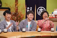 左からNON STYLE、すっちー