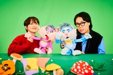 「みんなテレビ」に出演するラランド・サーヤ、令和ロマンくるま