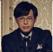 舞台「AGASA-アガサ- 完璧な殺人鬼」に出演するアルコ＆ピース平子