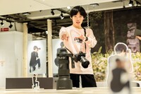 「加賀翔 芸人地図 Photo Exhibition」の様子
