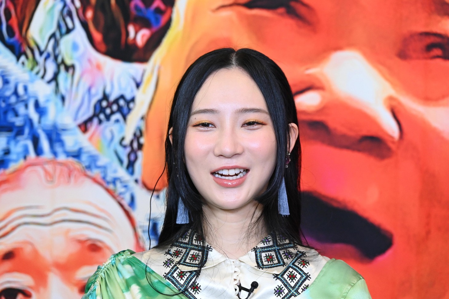 「オモウマい店」パートのファーストサマーウイカ (c)中京テレビ