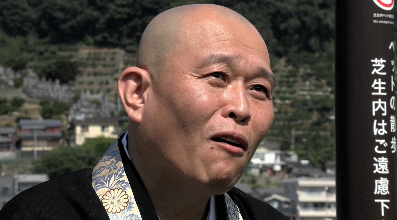 “ミスター相席食堂”千原せいじ、袈裟を脱いだら傍若無人