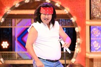 「バズりの壁を越えろ！ブレイクアーティスト選手権」に参加するとにかく明るい安村