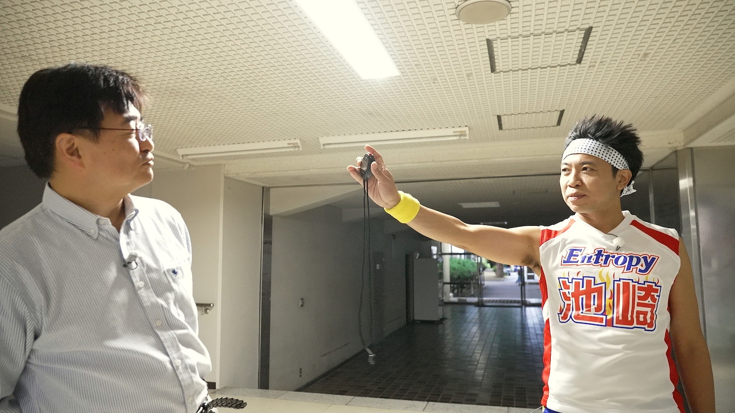 時間について学ぶサンシャイン池崎