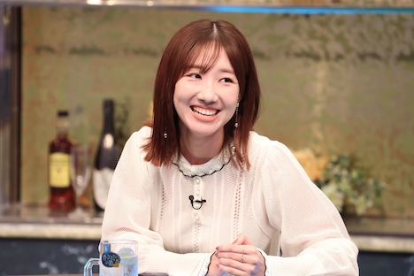 「酒のツマミになる話」に出演する柏木由紀。