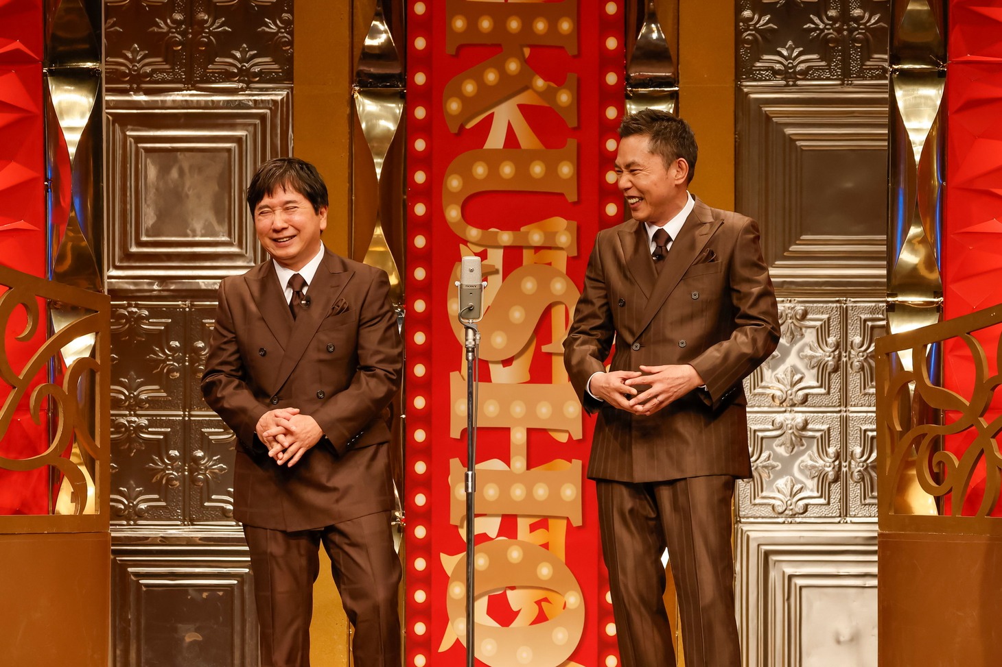 「2024年度版漫才 爆笑問題のツーショット ライブ」で1時間51分ノンストップの漫才を繰り広げた爆笑問題