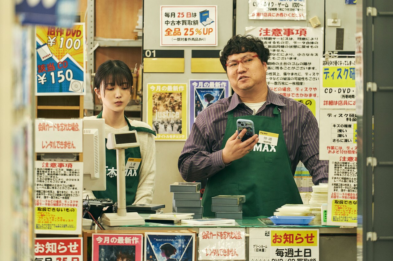 ロングコートダディ兎が久保史緒里のバイトの先輩役、石黒正数「ネムルバカ」映画化