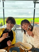 「世界頂グルメ 2時間スペシャル」オーストラリアロケに参加した（左から）吉瀬美智子、野呂佳代