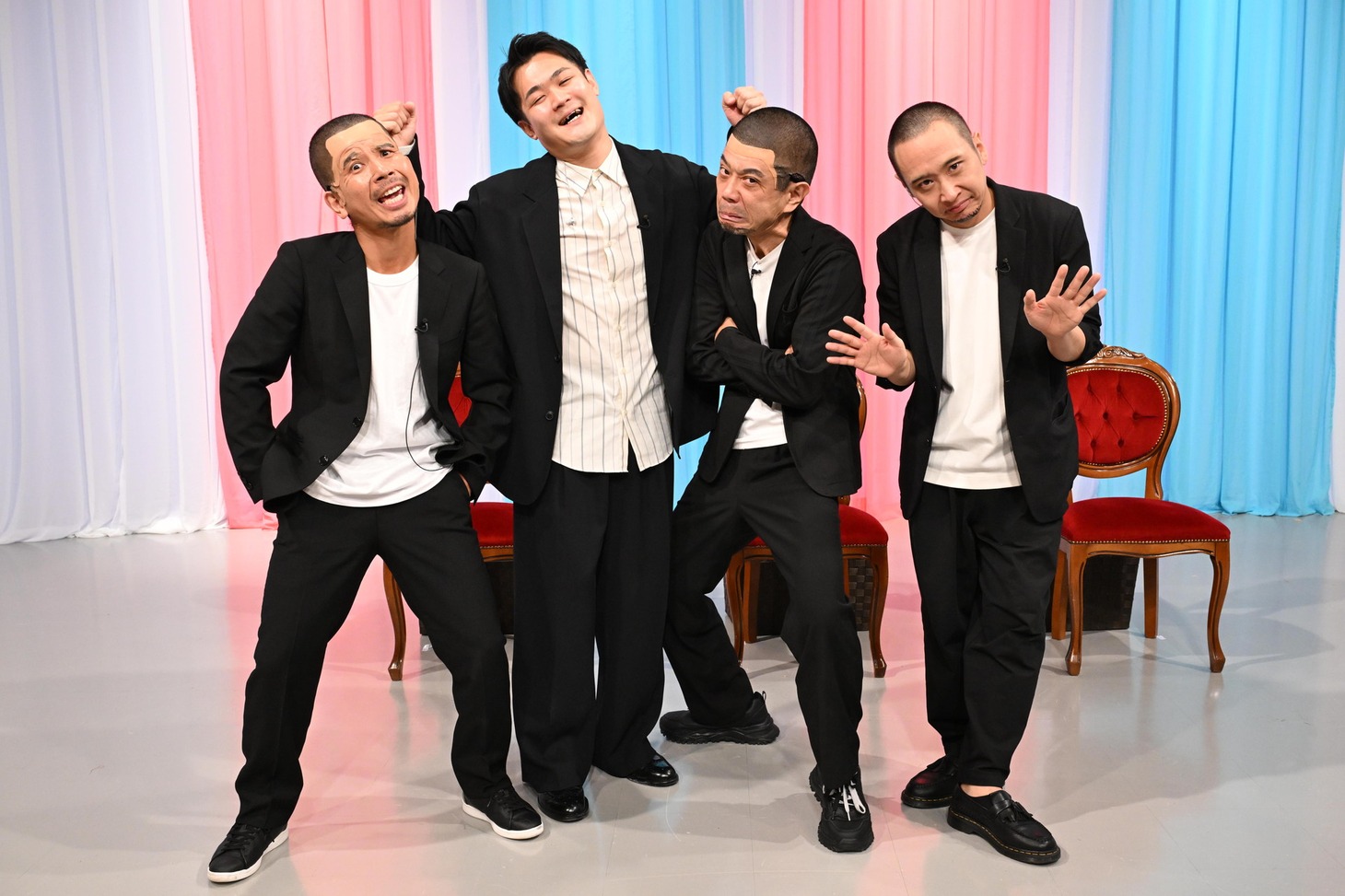左から、どみっしゅ、たむかい、かずみん、モリタク！