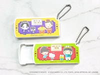 令和ロマンとヨネダ2000を起用した「よしもと芸人×サンリオキャラクターズ」のスライド式小物ケース