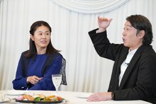 左から澤穂希、加藤浩次