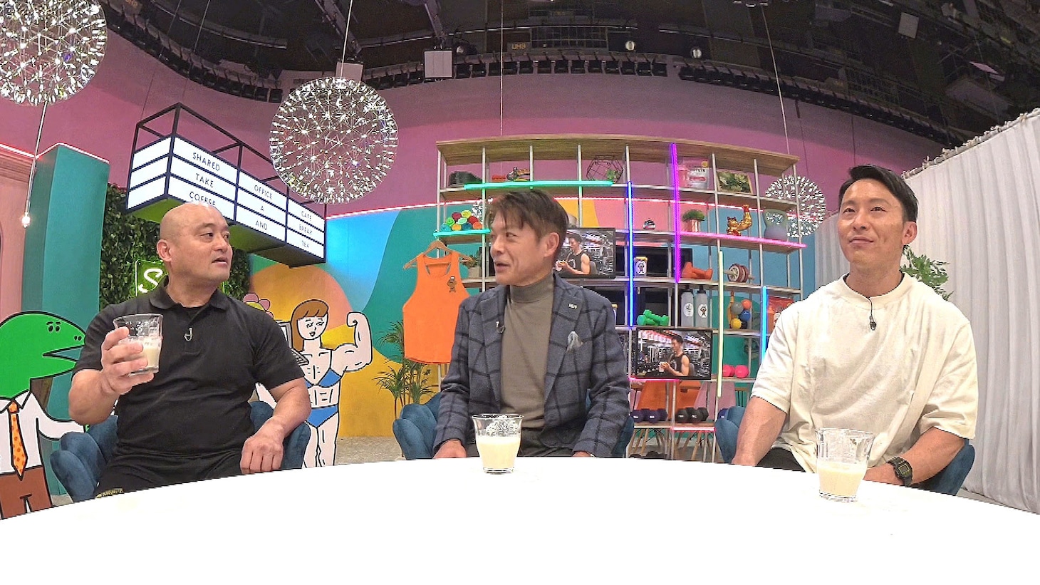 「シン・ギョーカイシーン」のスタジオでの様子