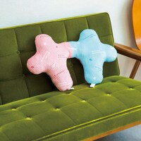 「フースーヤ 見て！大きい草冠マルチクッション」