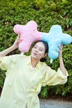 「フースーヤ 見て！大きい草冠マルチクッション」