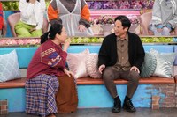 左から、いとうあさこ、チュートリアル徳井