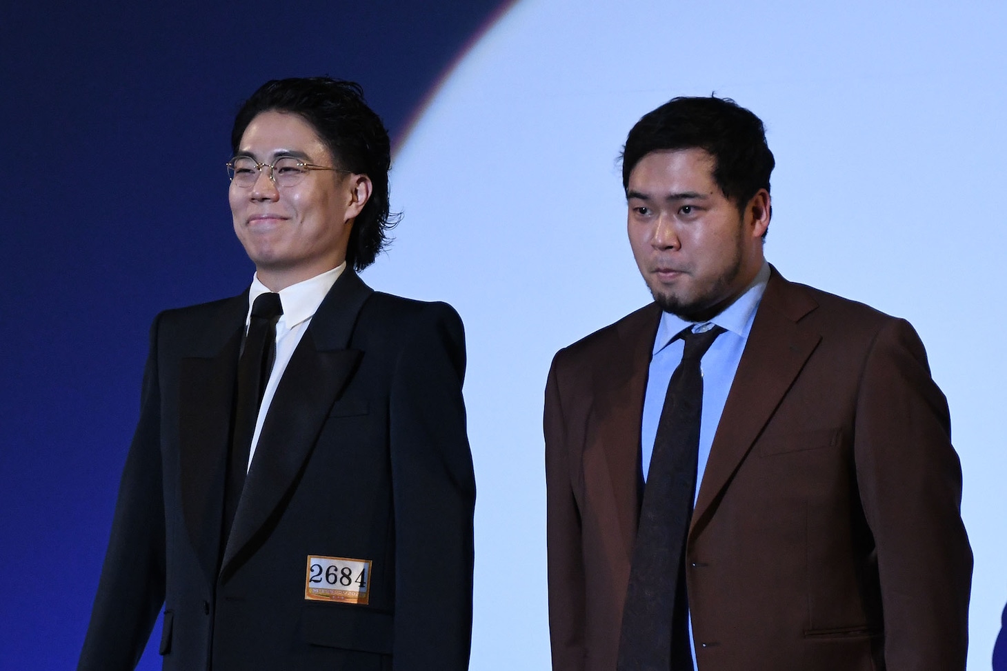 ファイナリスト会見に登場した令和ロマン
