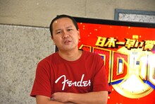 相方不在の理由を説明するイチゴ・イクト