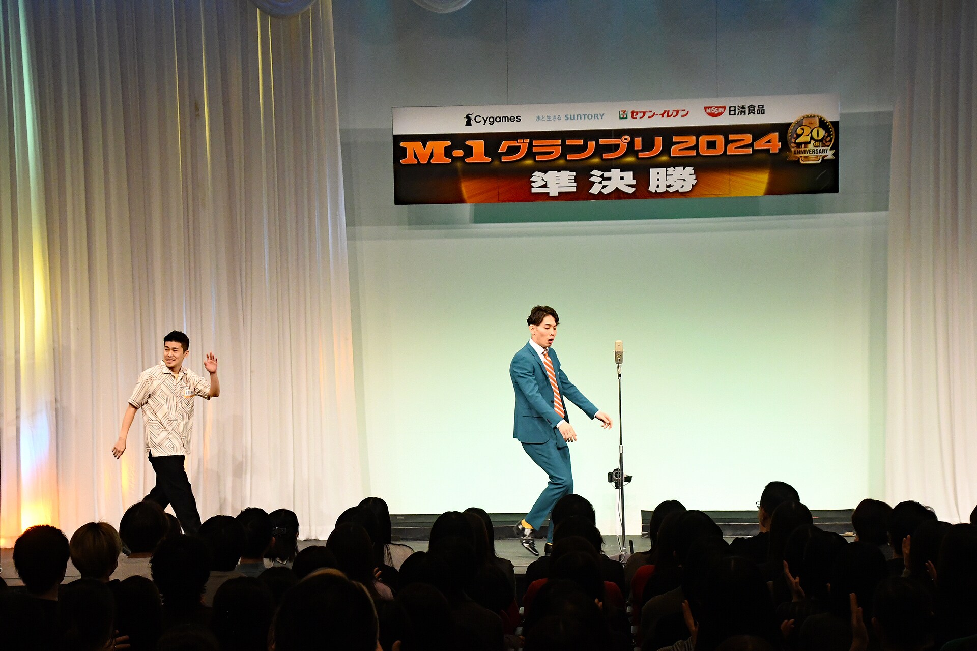 写真特集】「M-1グランプリ2024」準決勝、登場の仕方も個性あふれる