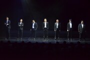 前回の公演「全然うまくいかない」の様子（写真提供：吉本興業）