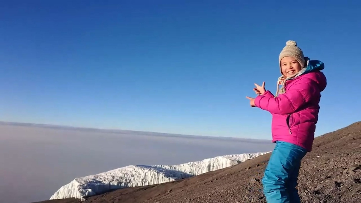 「中部10県 伝説パイセンアワード2024」のワンシーン