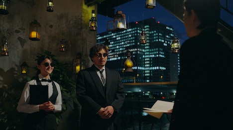 菅田将暉を迎えるMCのアルコ&ピース平子