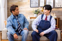 「教科書にはのっていない○○のこと」でMCを務めるアルコ&ピース酒井と鈴木福