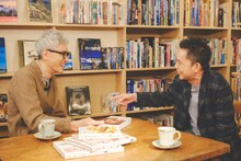 左から松重豊、爆笑問題・太田