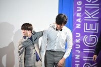 なぜかザ・ギース尾関の襟首を掴んで戻ってきたさすらいラビー宇野