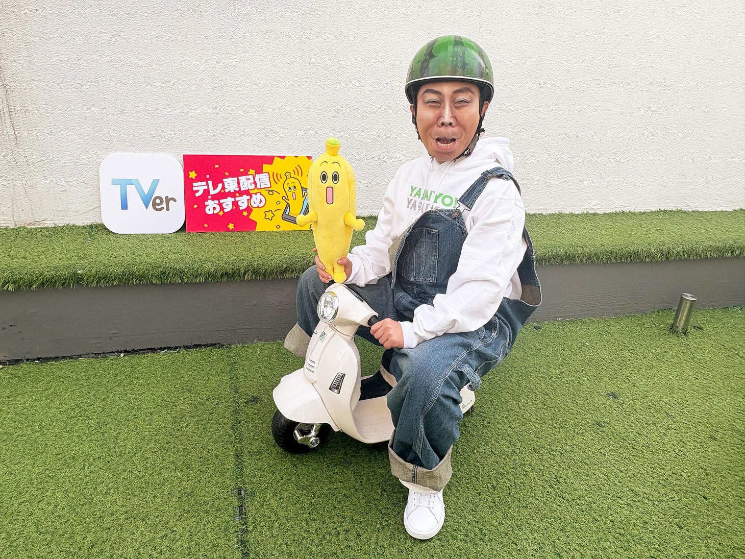 「出川哲朗の充電させてもらえませんか？」をモノマネするキンタロー。